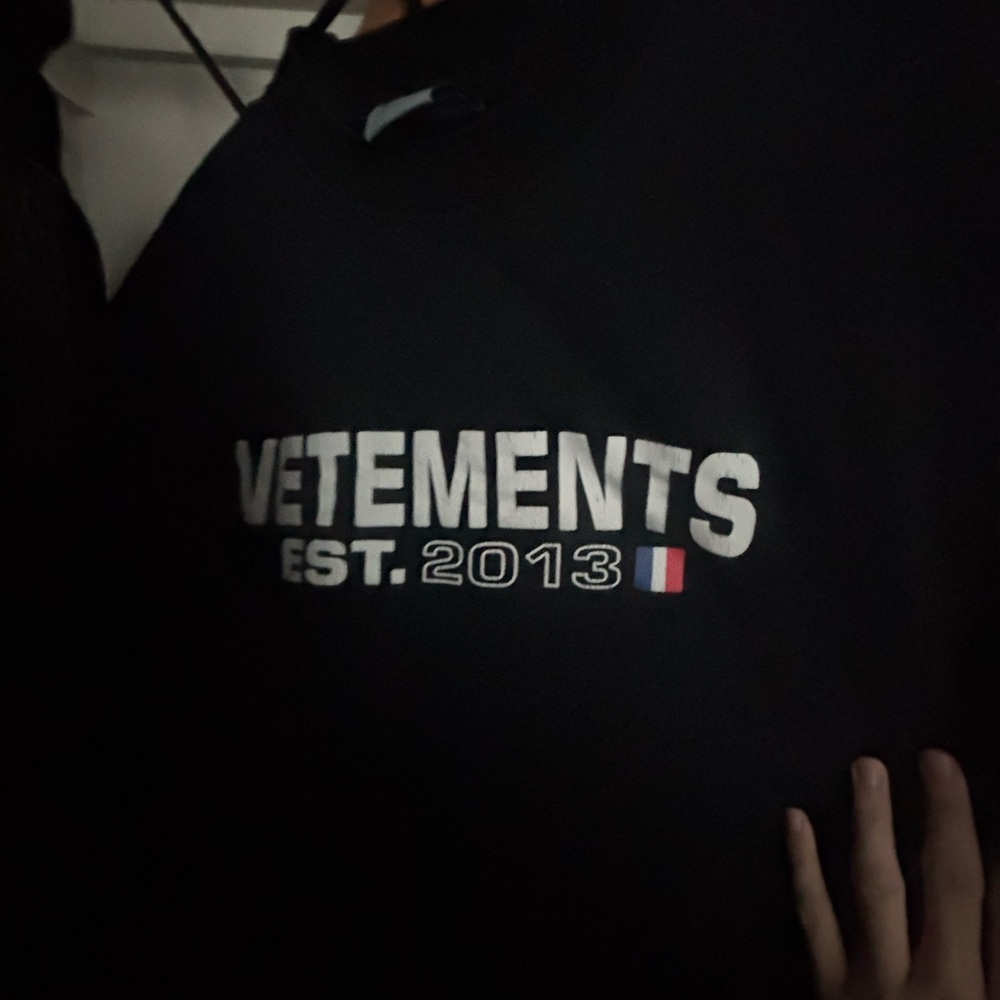 Vetements France Black shirt